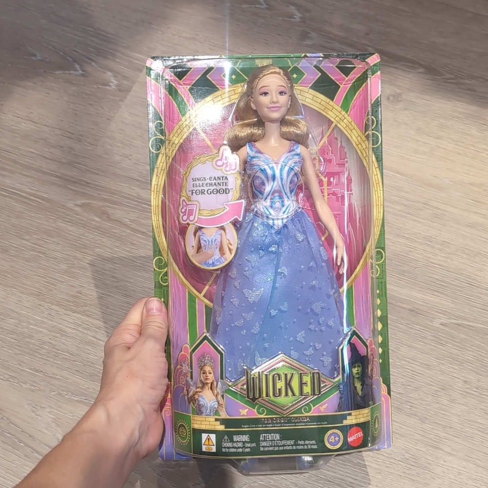 Mattel Wicked Glinda Singing Doll Ariana For Good